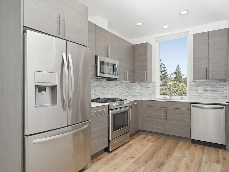 8823 9th Ave SW #A — Photo 8
