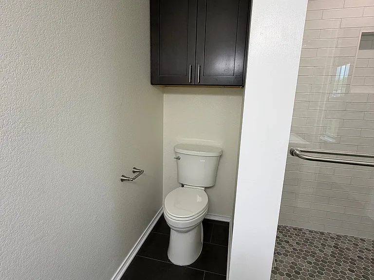 404 Kylar St — Photo 34