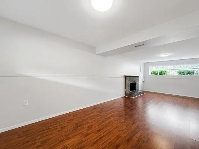 2 bed, 1175 sqft, $2,050 — Photo 3