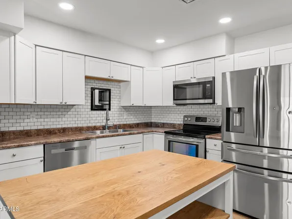 9257 W GARY Road, Peoria, AZ 85345