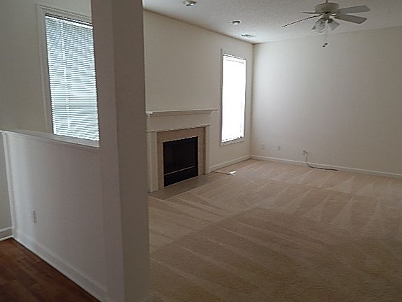 5th image of 5427 Bombay Dr