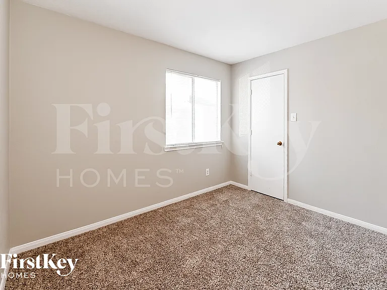 3117 Bay Creek Dr — Photo 13