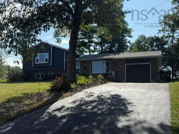254 Hollingsworth Dr, Bridgewater, NS B4V 3V2