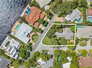 2840 NE 21st Ct, Fort Lauderdale, FL 33305