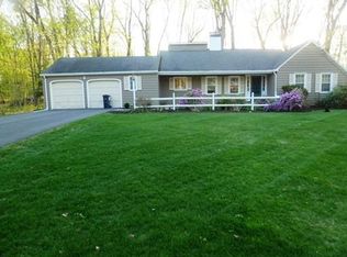 3 Greenwood Rd, Wilbraham, MA 01095