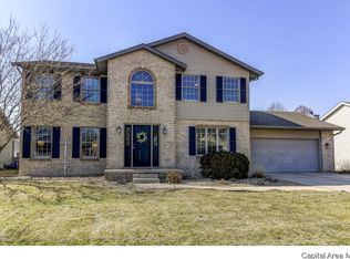2105 Burgess Dr, Springfield, IL 62711