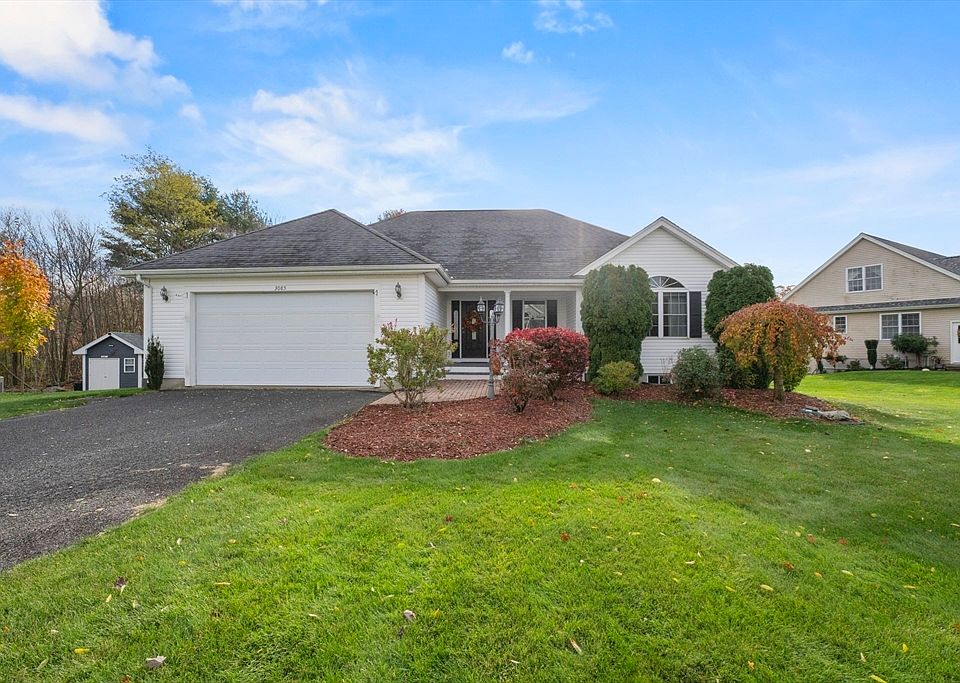 1st image of 3085 Hunters Hill Dr #3085