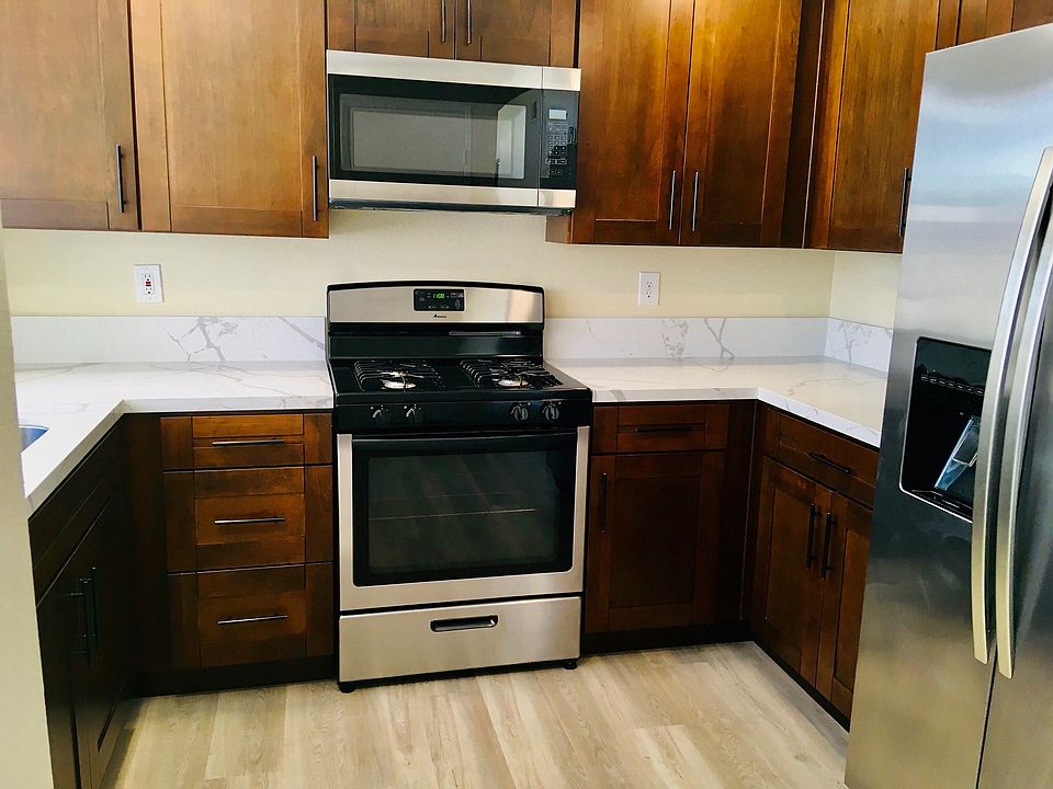 2nd image of 1534 Granite Hills Dr