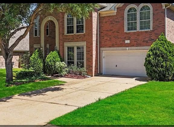 2nd image of 3531 Shoreview Ln