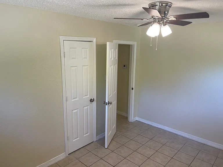 1224 Camp Ave — Photo 7