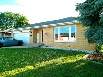 6026 42nd AVENUE, Kenosha, WI, 53142