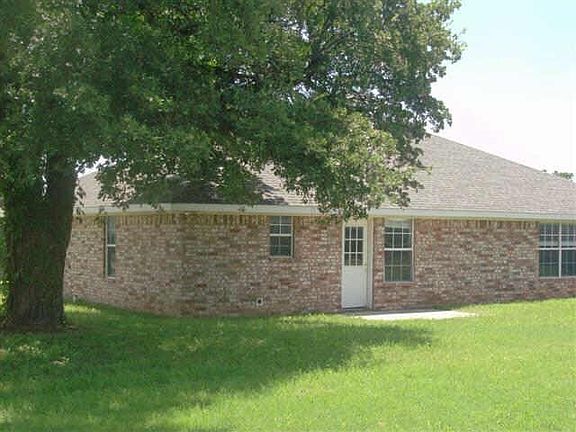 2nd image of 200 Deer Creek Dr