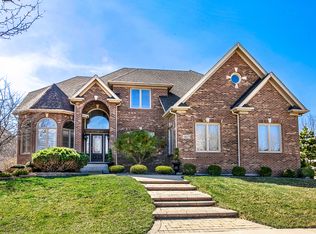 11613 Century Cir, Plainfield, IL 60585