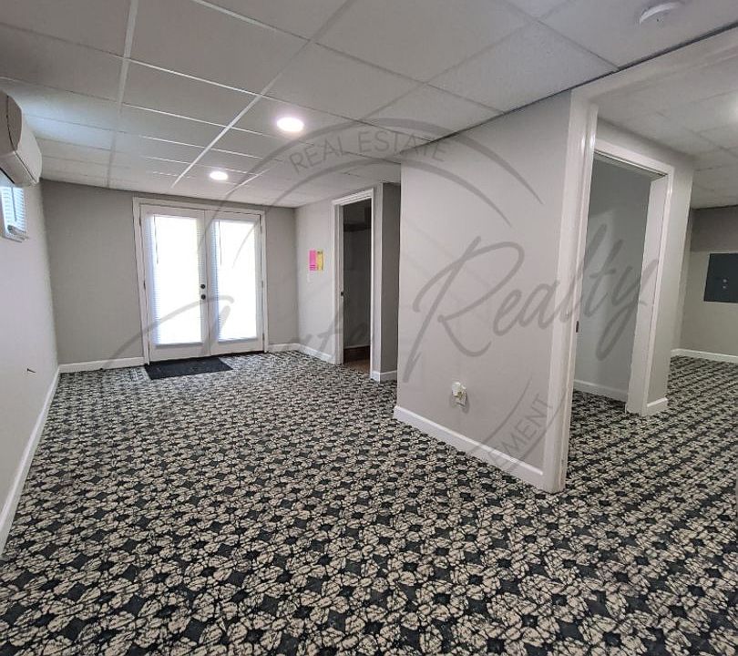 1st image of 250 McGavock Pike #B