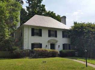 1817 Parkside Dr NW, Washington, DC