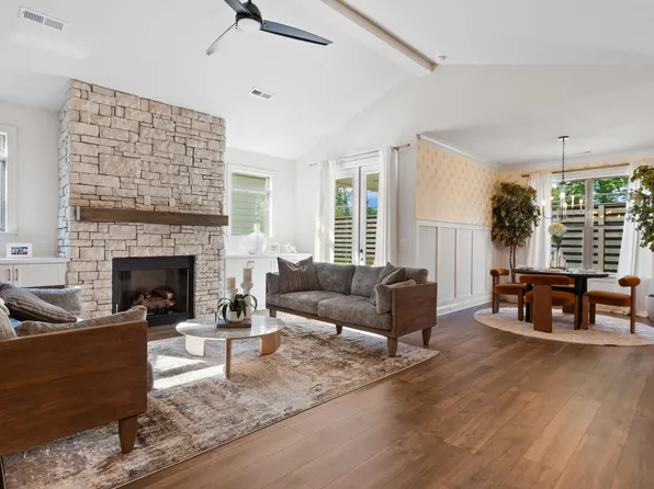 105 Charming Pl, Hixson, TN 37343