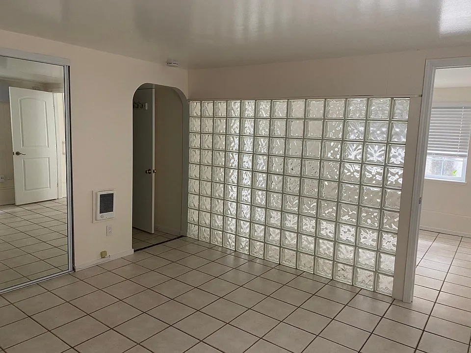 205 Alta Loma Ave