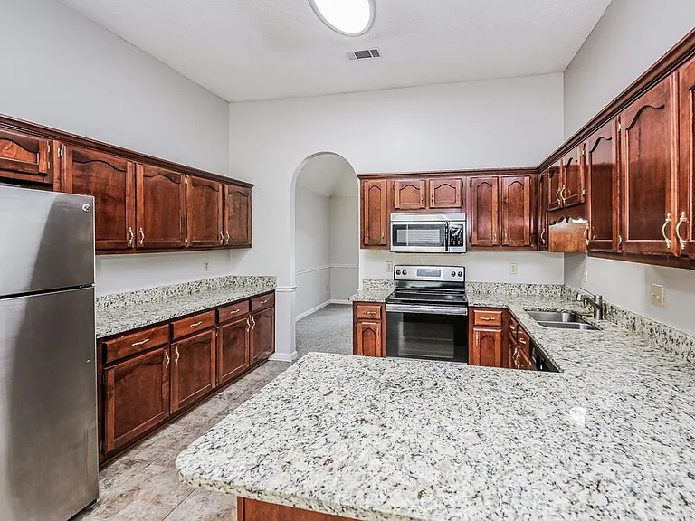 8730 Raspberry Ln — Photo 8