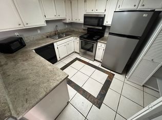 9070 Spring Mountain Rd APT 103, Las Vegas, NV 89117