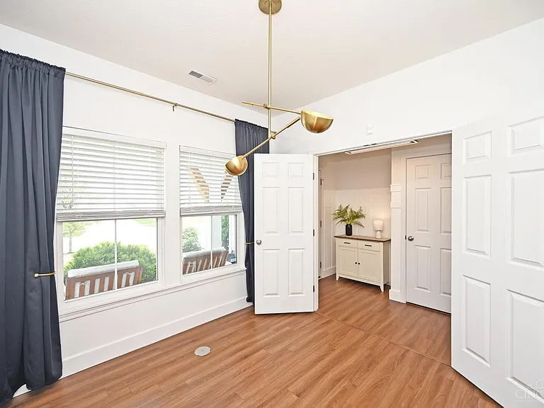 5595 Noble Ct — Photo 7
