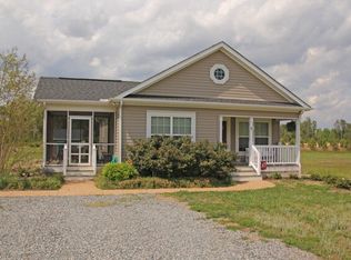 81 Byway Cir, Kilmarnock, VA 22482