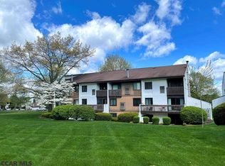 802 Stratford Dr APT 38, State College, PA 16801