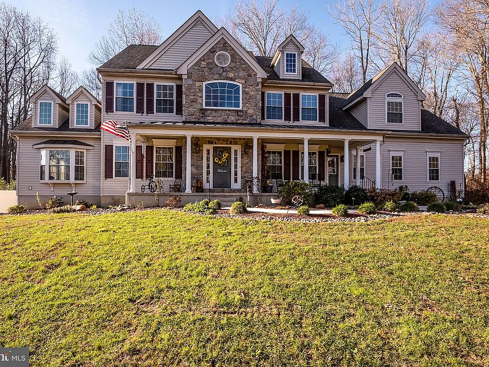 1st image of 307 Morgan Dr