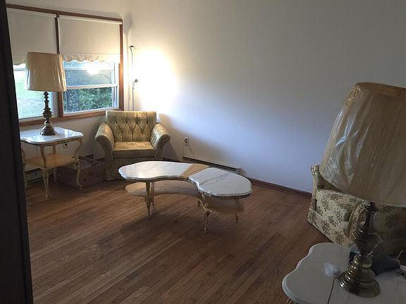 3rd image of 5269 Bayside Rd