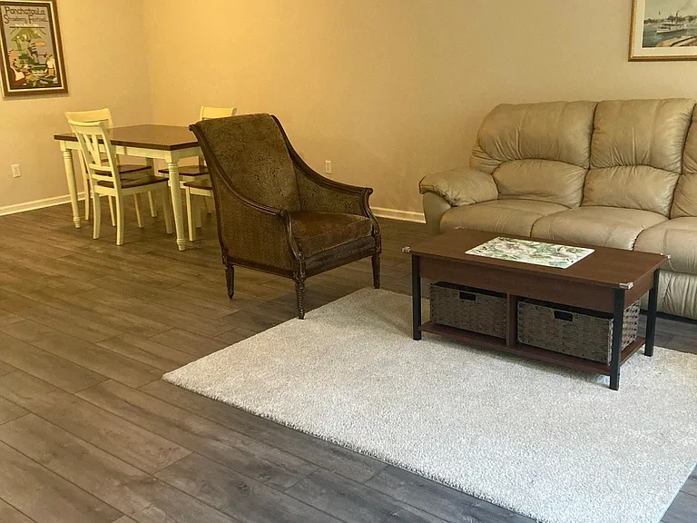 Emerald Forest Blvd — Photo 5