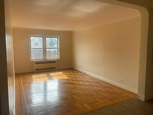 Rented by SpaceReqs LLC | media 19