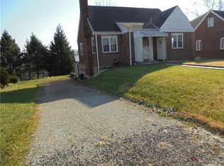 208 Summit Dr, Pittsburgh, PA 15238