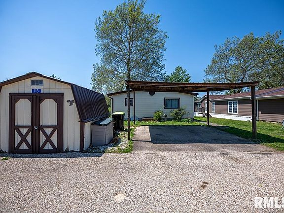 3rd image of 113 Lakepoint Dr