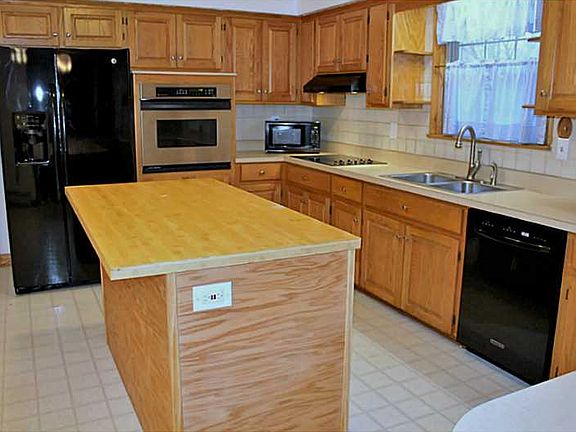 4th image of 5012 Lobaugh Dr