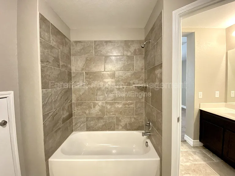 1206 Ranch Fls — Photo 75