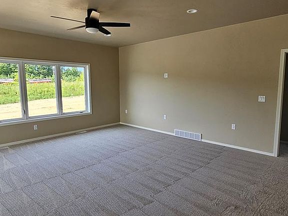 5th image of 4510 Crooked Stick Ct #612