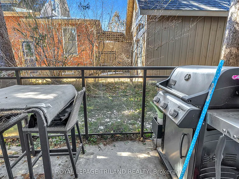 104 Devonshire Ave #101 — Photo 14