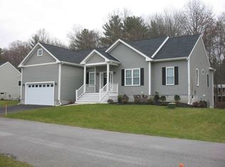 21 Dornoch Rd, Taunton, MA 02780