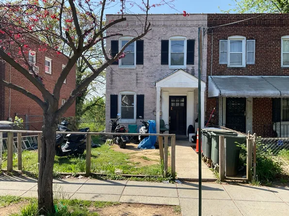 627 Atlantic St SE, Washington, DC 20032