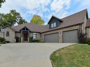 2539 E Old Ivy St, Springfield, MO 65804