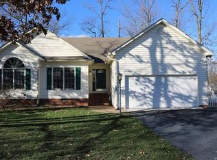 13907 Kentwood Forest Dr, Chester, VA 23831