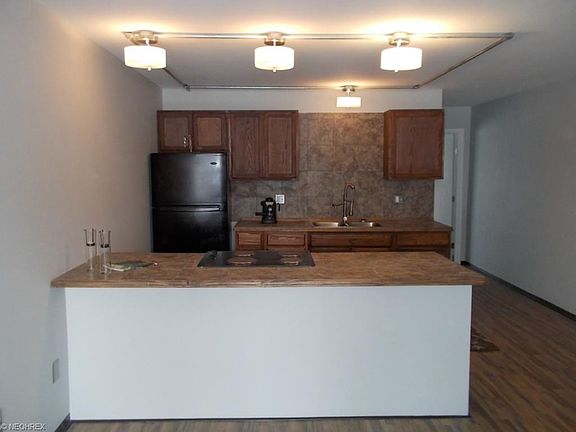 2nd image of 2331 E Market St APT 105