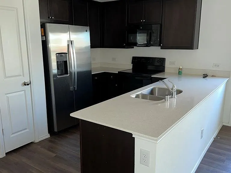 607 Cochran Dr — Photo 25