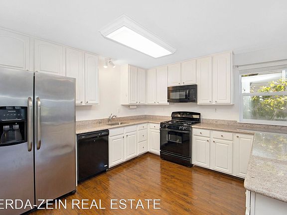 3rd image of 1023 Taylor Ave #10058339