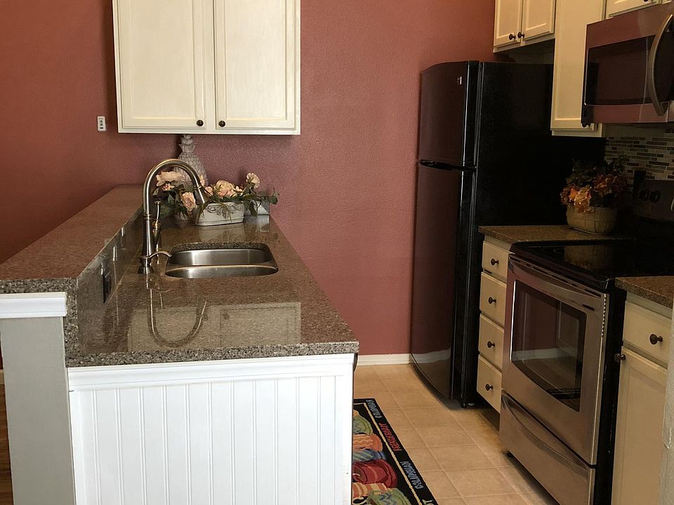 1st image of 4707 NW Walgren Dr