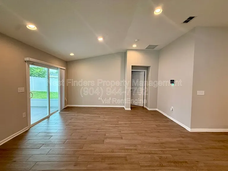 3130 Little Kern Ln — Photo 13