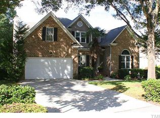 103 Danton Dr, Cary, NC 27518