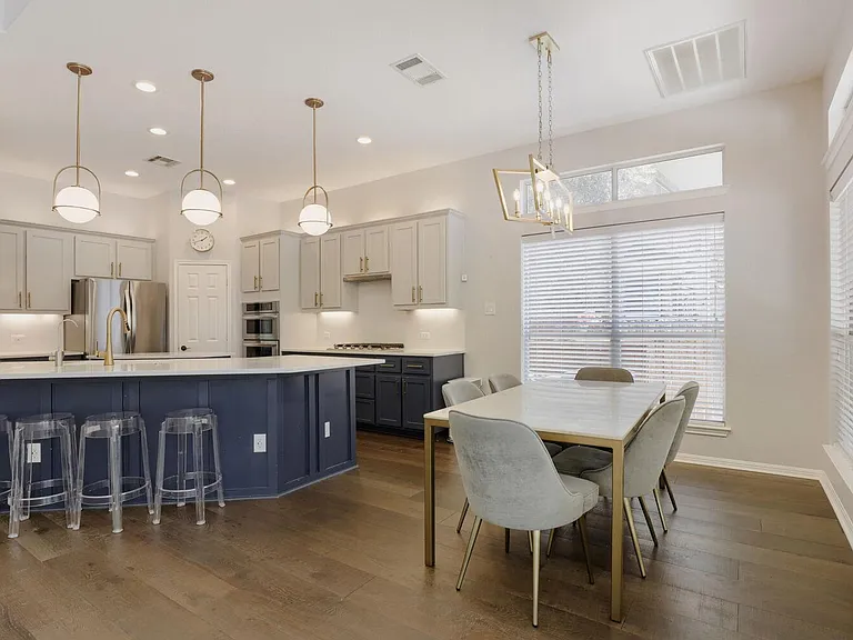 16221 Old Baldy Dr — Photo 4