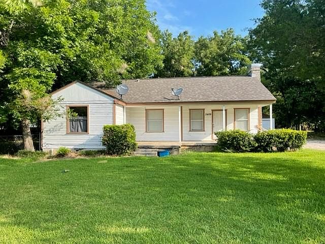 1st image of 3409 E Ledbetter Dr