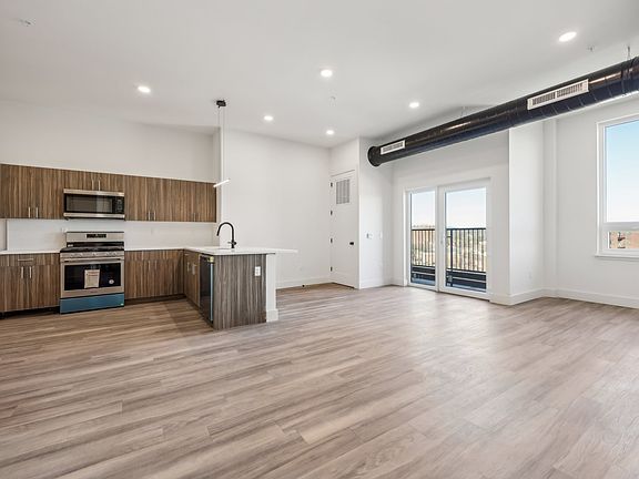 5th image of 53 Washington St #2I