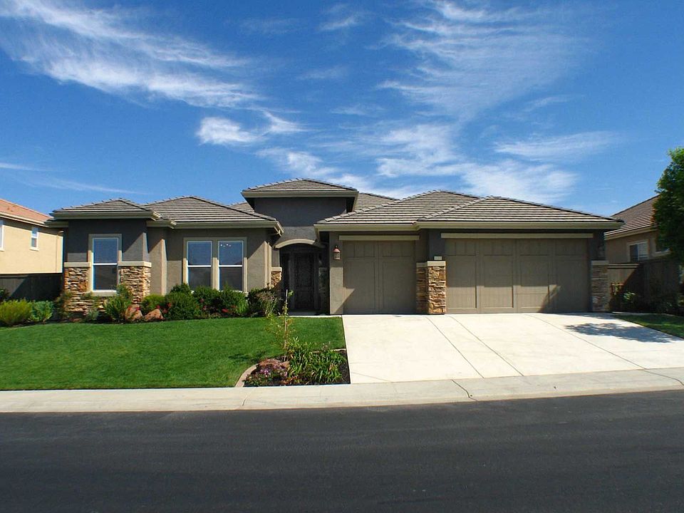 1st image of 1417 Oak Hill Way